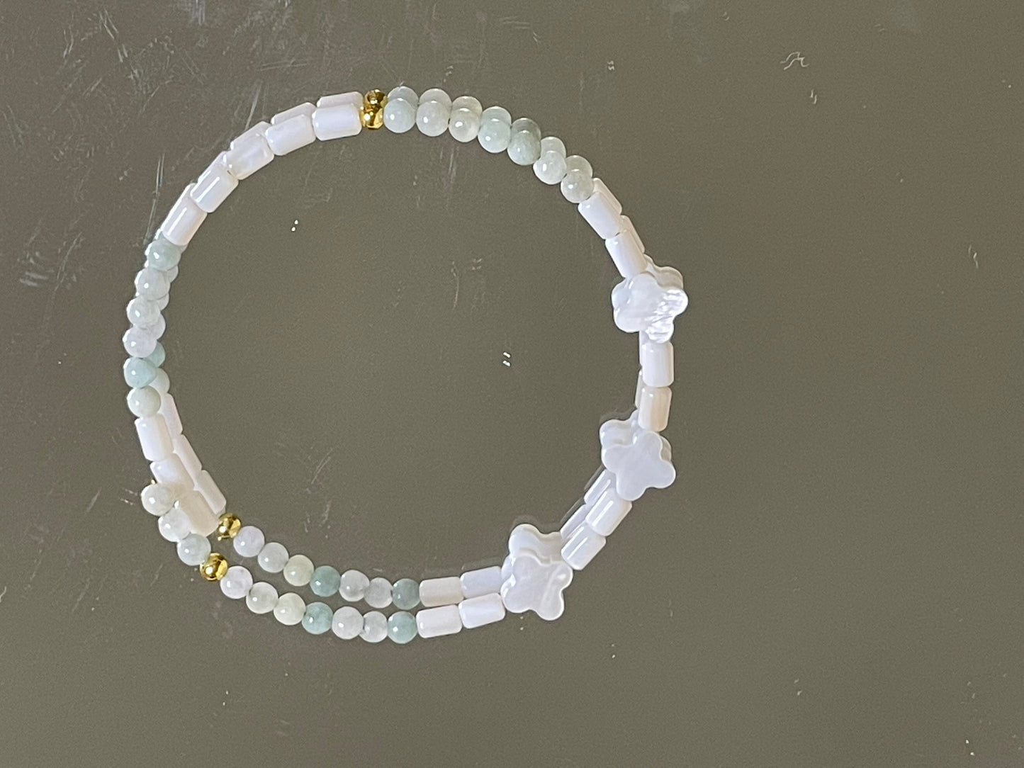 Lucky Charm Jade & Shell Bead Bracelet