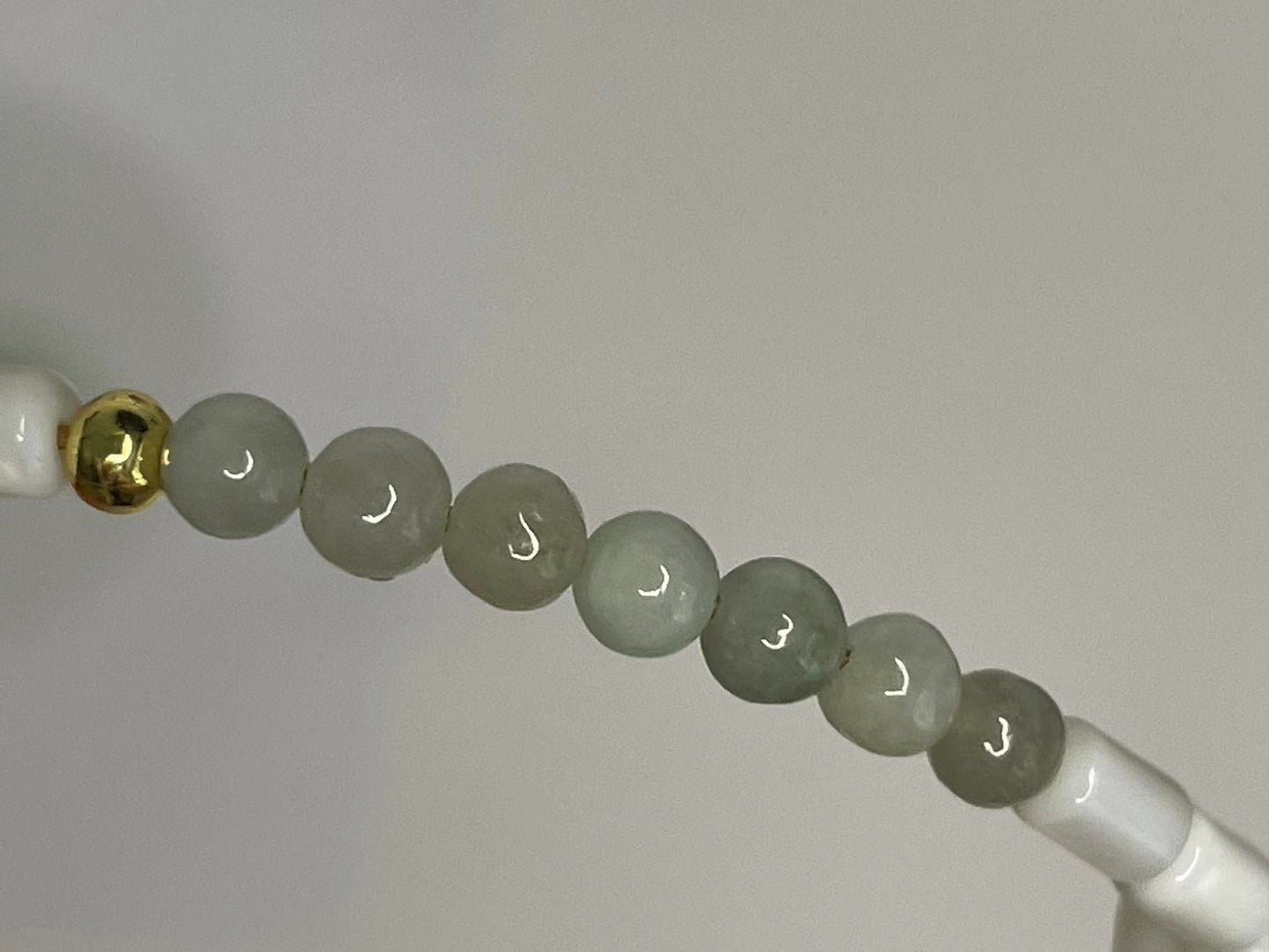 Lucky Charm Jade & Shell Bead Bracelet